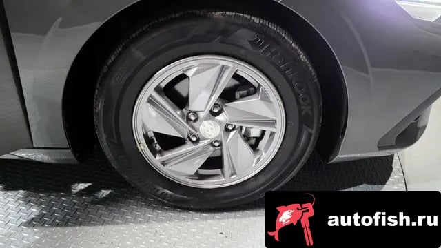 Hyundai AVANTE The New Avante (CN7) 2024 года - вид 5