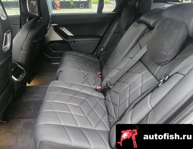 BMW 7-Series 7 Series (G70) 2023 года - похожие автомобили