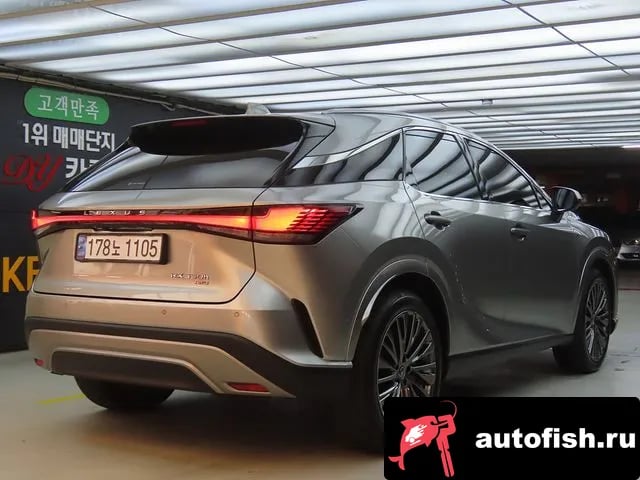 Lexus RX RX350h 5th generation 2024 года - вид 3