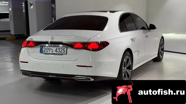 Mercedes-Benz E-Class E-Class W214 2025 года - похожие автомобили