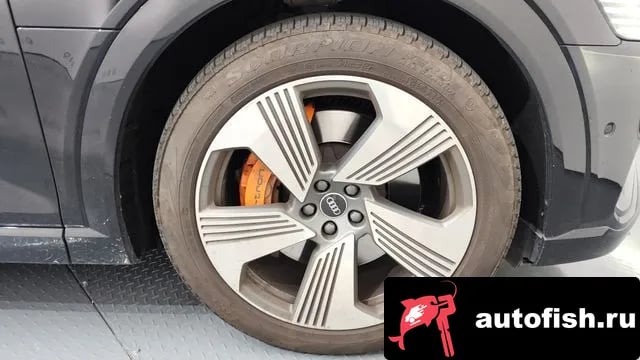 Audi e-tron e-Tron 2021 года - вид 5