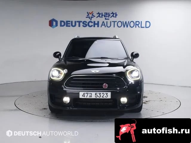 Mini Countryman Cooper D Country Man 2018 года - вид 3