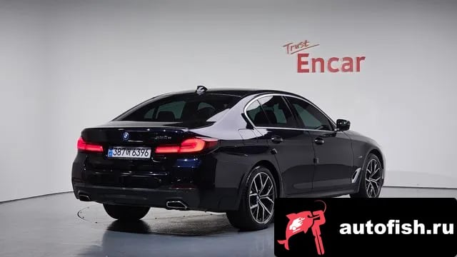 BMW 5-Series 5 Series (G30) 2022 года - вид 2