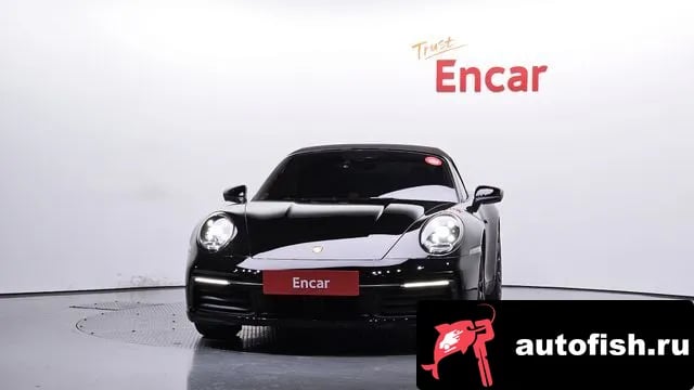 Porsche 911 911 (992) 2021 года - вид 3