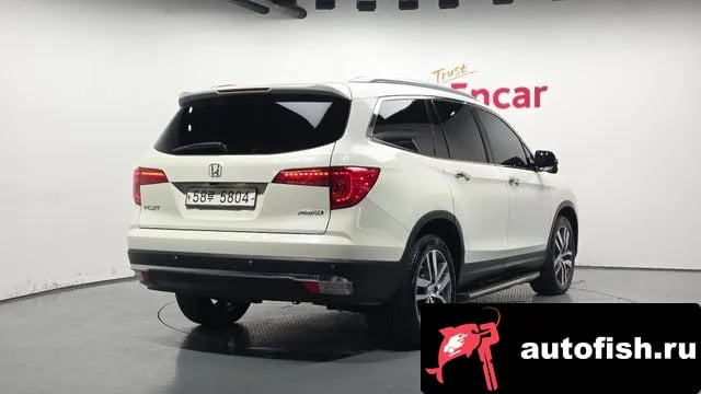 Honda Pilot Pilot 3rd generation 2018 года - вид 2