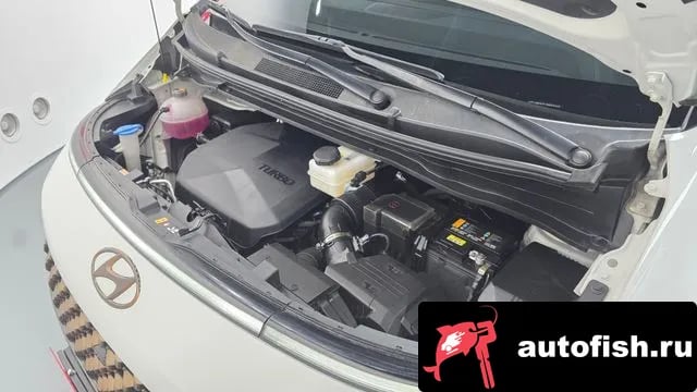 Hyundai Staria Staria 2021 года - вид 6