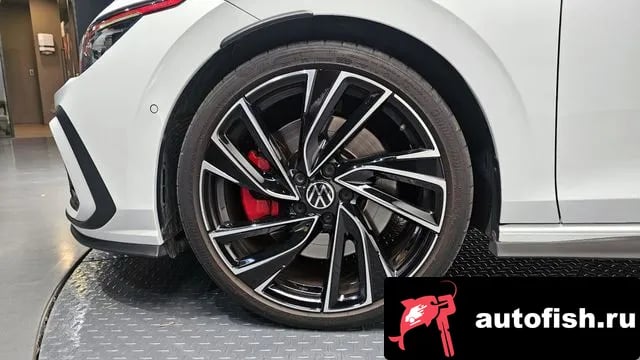 Volkswagen Golf Golf 8th Generation 2024 года - вид 5