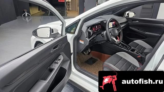 Volkswagen Golf Golf 8th Generation 2024 года - похожие автомобили