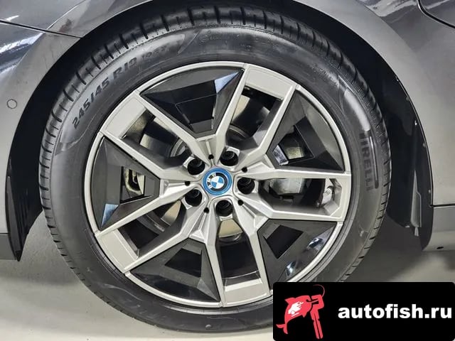 BMW 5-Series 5 Series (G60) 2025 года - вид 5