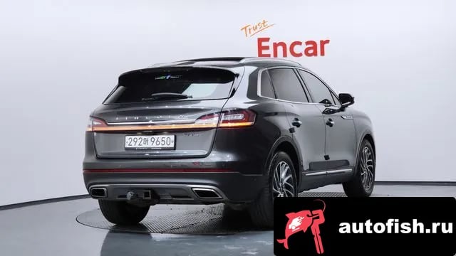 Lincoln Nautilus Nautilus First generation 2019 года - вид 2