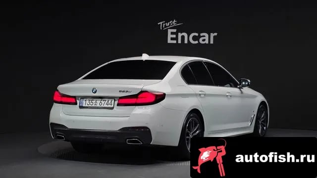 BMW 5-Series 5 Series (G30) 2022 года - вид 2