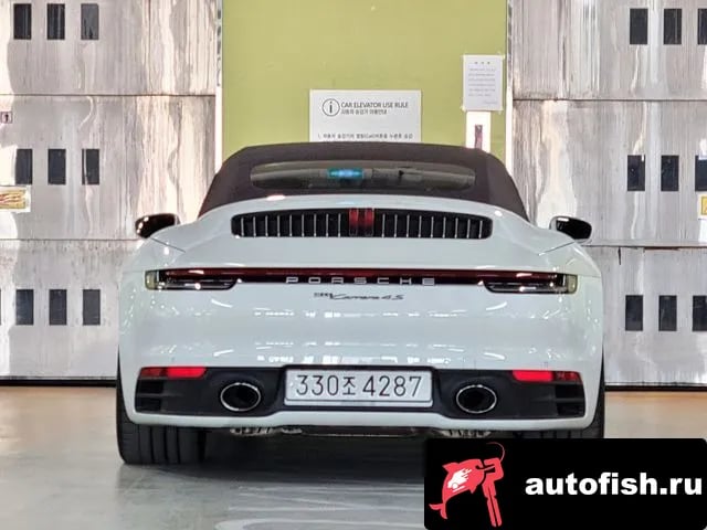 Porsche 911 911 (992) 2020 года - вид 3