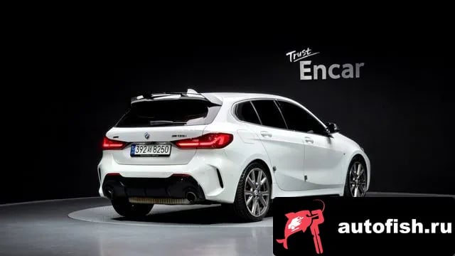 BMW 1-Series 1 Series (F40) 2022 года - вид 2