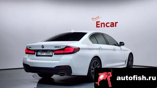 BMW 5-Series 5 Series (G30) 2022 года - вид 2