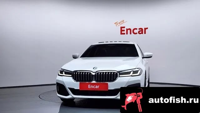 BMW 5-Series 5 Series (G30) 2022 года - вид 3