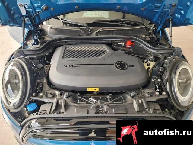 Mini Cooper Cooper Electric 2023 года - вид 6