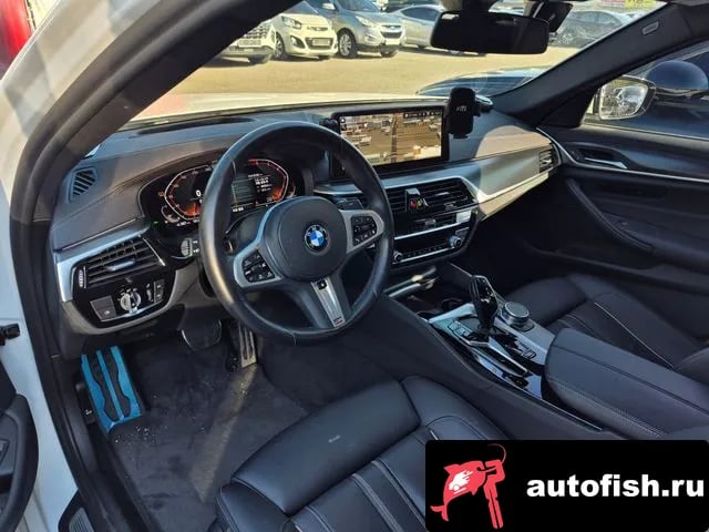 BMW 5-Series 5 Series (G30) 2022 года - вид 3