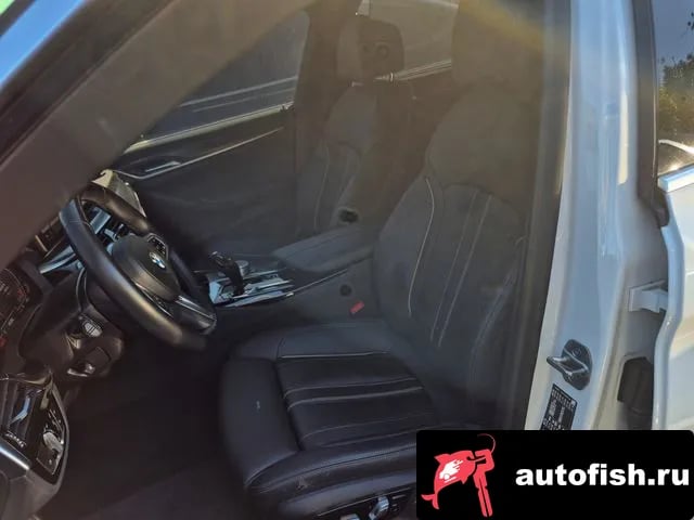 BMW 5-Series 5 Series (G30) 2022 года - вид 4