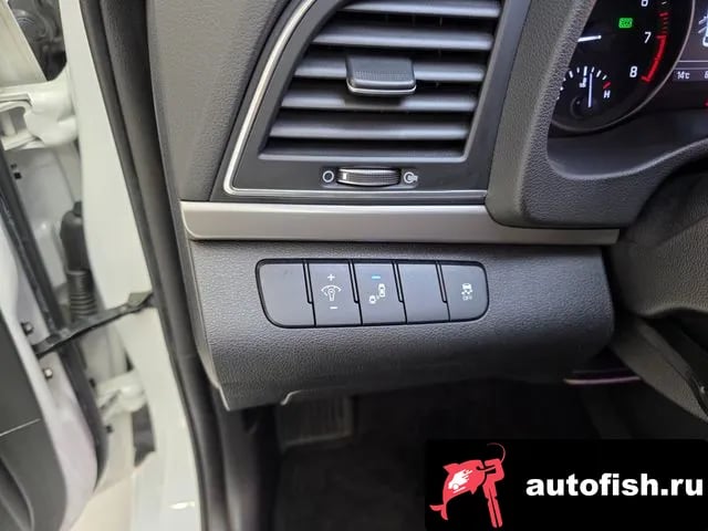 Hyundai AVANTE Avante AD 2018 года - похожие автомобили