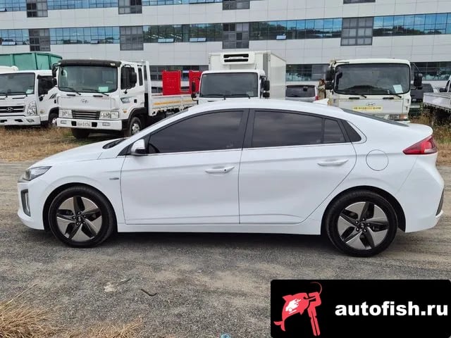 Hyundai Ioniq The New Ionic Hybrid 2019 года - вид 3
