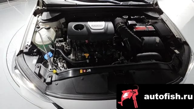 Hyundai AVANTE Avante AD 2017 года - вид 6