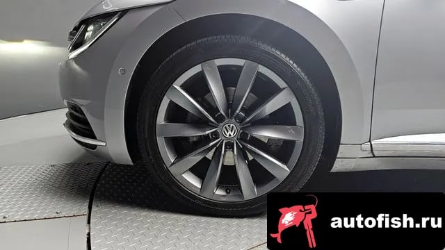 Volkswagen Arteon Atheon 2020 года - вид 5