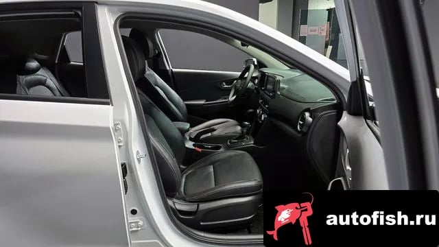 Hyundai Kona Kona 2018 года - похожие автомобили