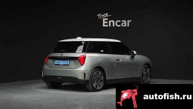 Mini Cooper Cooper Electric 4th Generation 2024 года - вид 2