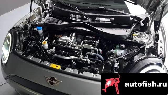 Mini Cooper Cooper Electric 4th Generation 2024 года - вид 6