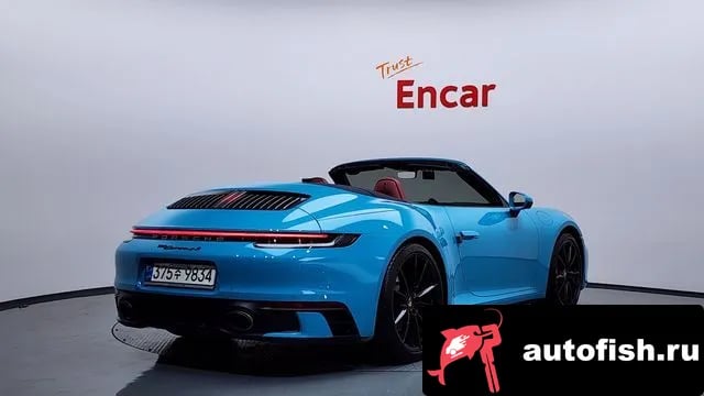 Porsche 911 911 (992) 2020 года - вид 2