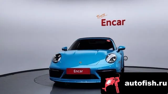 Porsche 911 911 (992) 2020 года - вид 3