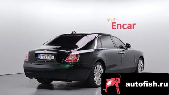 Rolls-Royce Ghost Ghost 2nd Generation 2021 года - вид 2