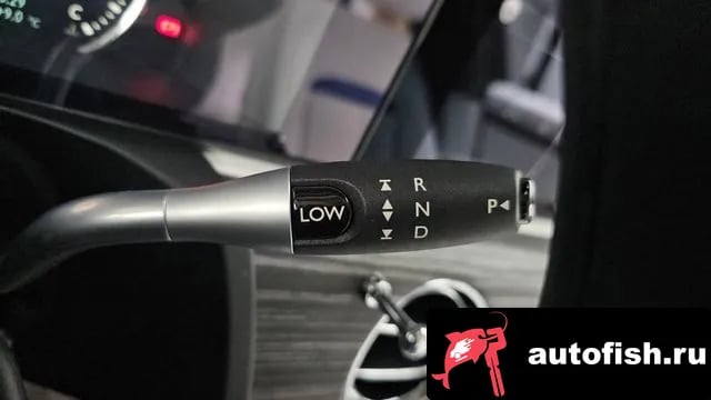 Rolls-Royce Ghost Ghost 2nd Generation 2021 года - похожие автомобили