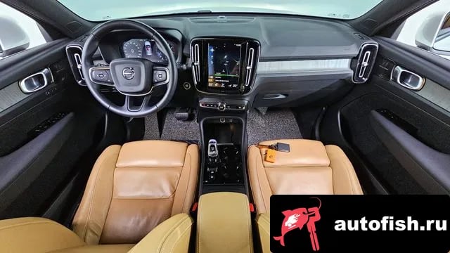 Volvo XC40 XC40 2021 года - похожие автомобили
