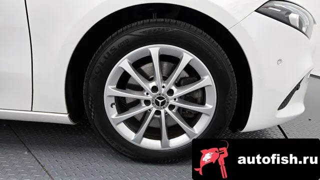 Mercedes-Benz A-Class A-Class W177 2020 года - похожие автомобили