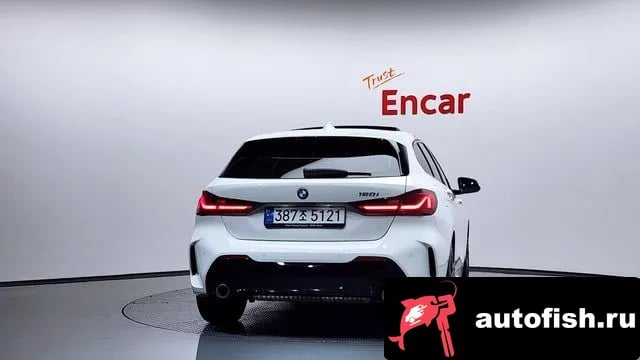 BMW 1-Series 1 Series (F40) 2022 года - вид 4