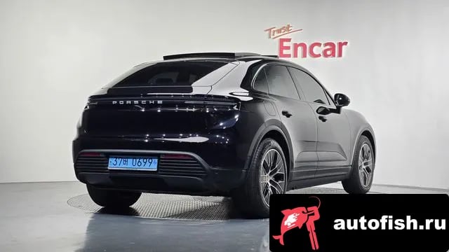 Porsche Macan Makan EV 2025 года - вид 2