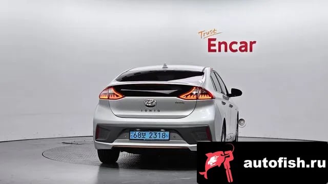 Hyundai Ioniq Ionic Electric 2019 года - вид 4