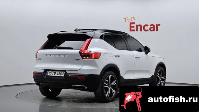 Volvo XC40 XC40 2018 года - похожие автомобили