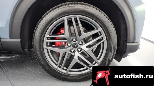 Ford Explorer Explorer 6th Generation 2025 года - вид 5