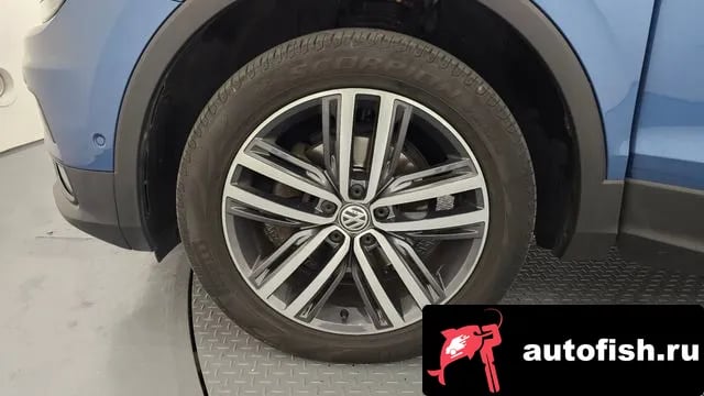 Volkswagen Tiguan Tiguan Allspace 2020 года - вид 5