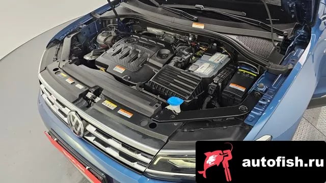 Volkswagen Tiguan Tiguan Allspace 2020 года - вид 6