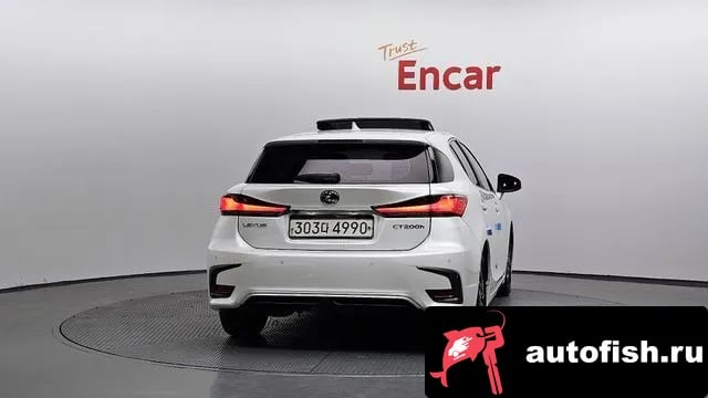 Lexus CT200h CT200h 2018 года - вид 4