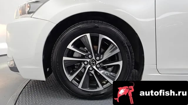 Lexus CT200h CT200h 2018 года - вид 5