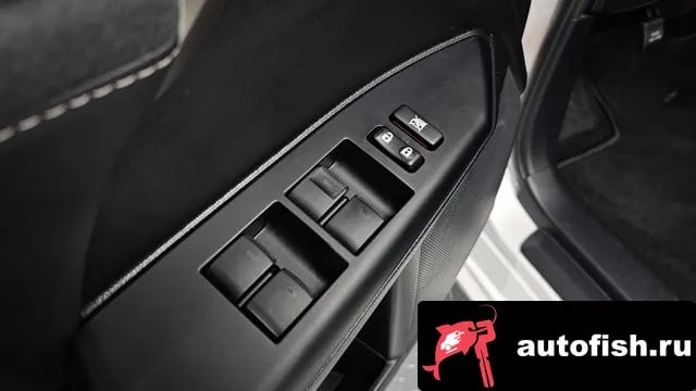 Lexus CT200h CT200h 2018 года - похожие автомобили