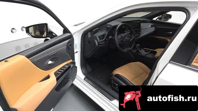 Lexus ES ES300h 7th generation 2024 года - похожие автомобили