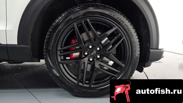 Ford Explorer Explorer 6th Generation 2025 года - вид 4