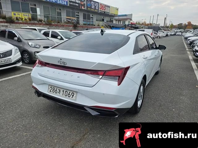 Hyundai AVANTE Avante (CN7) 2021 года - вид 4