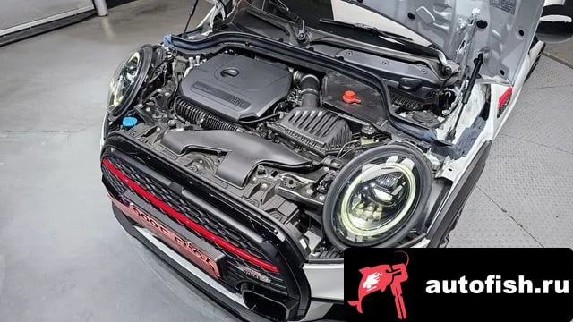 Mini Cooper Cooper S 2023 года - вид 6