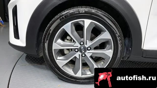 Kia Stonic Stony 2018 года - вид 5